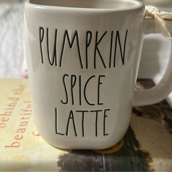 RAE DUNN. Artisan Collection by Magenta PUMPKIN SPICE LATTE White Black MUG - Picture 4 of 7